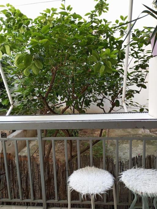 Kyriaki 'S Artistic Apartment Next Metro Agios Ioannis Athens Exterior photo